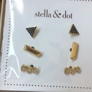 Aurora Stud Pack - Gold